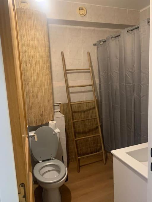 Appartement Cosy Climatise Proche Plage Ла-Гранд-Мот Экстерьер фото